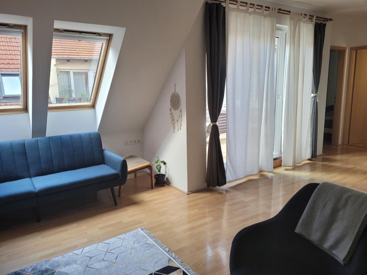 Hb Downtown Sunny Apartman Budapeste Exterior foto